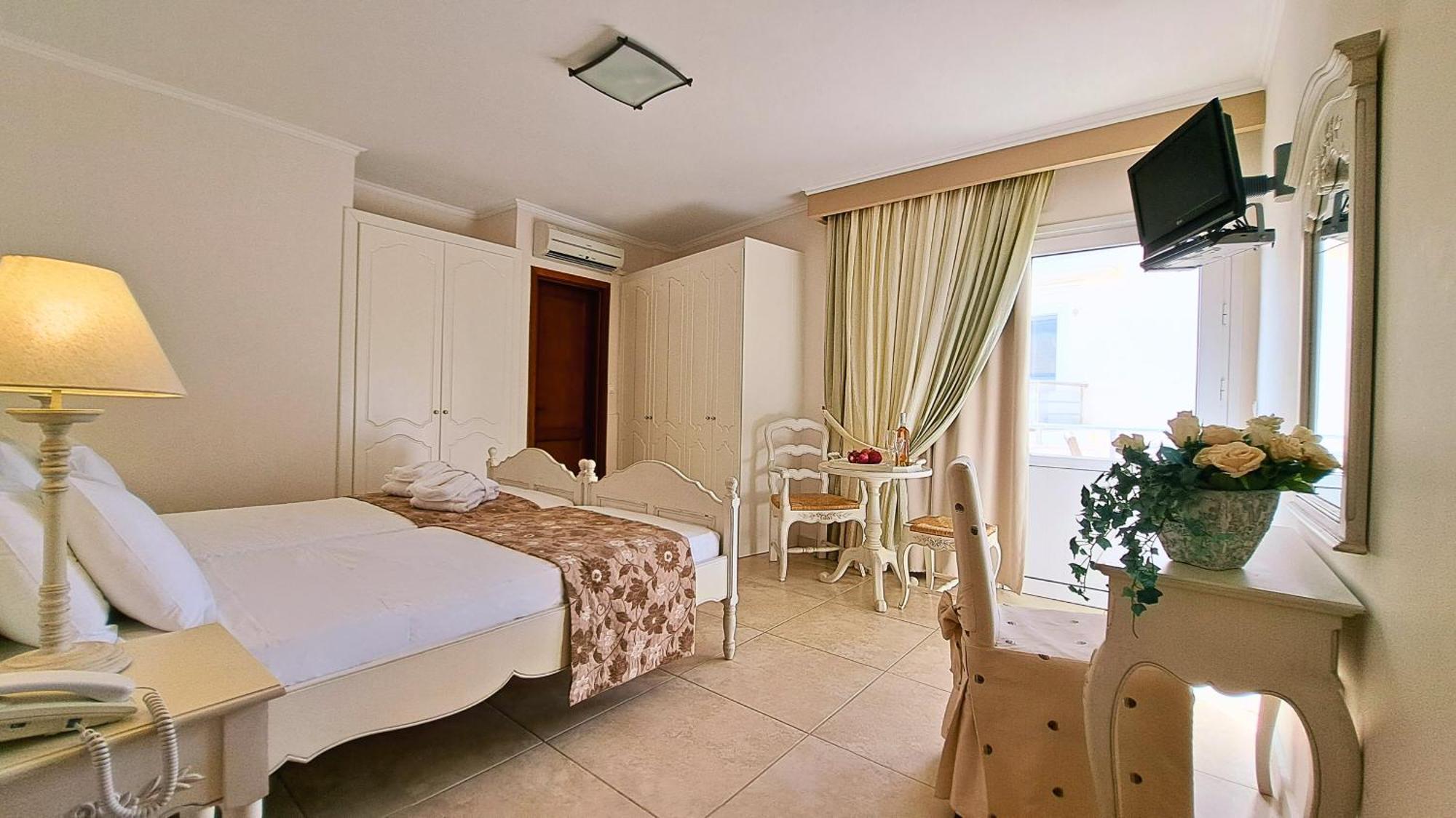 Hotel Astron Princess Karpathos Exterior photo