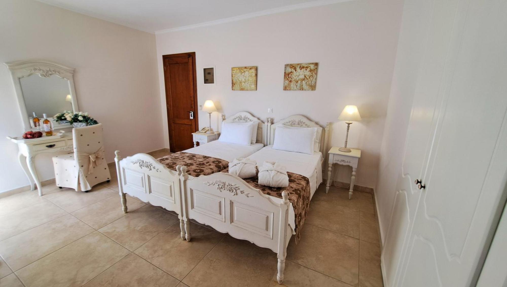 Hotel Astron Princess Karpathos Exterior photo