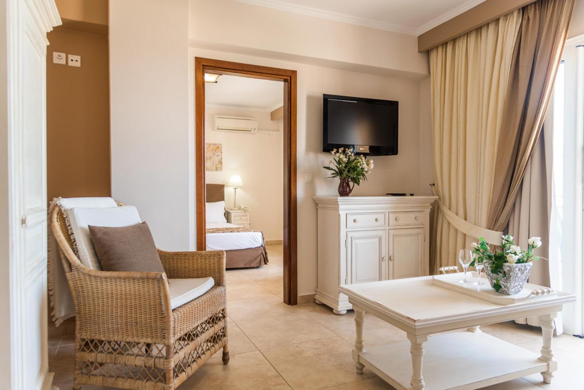 Hotel Astron Princess Karpathos Exterior photo
