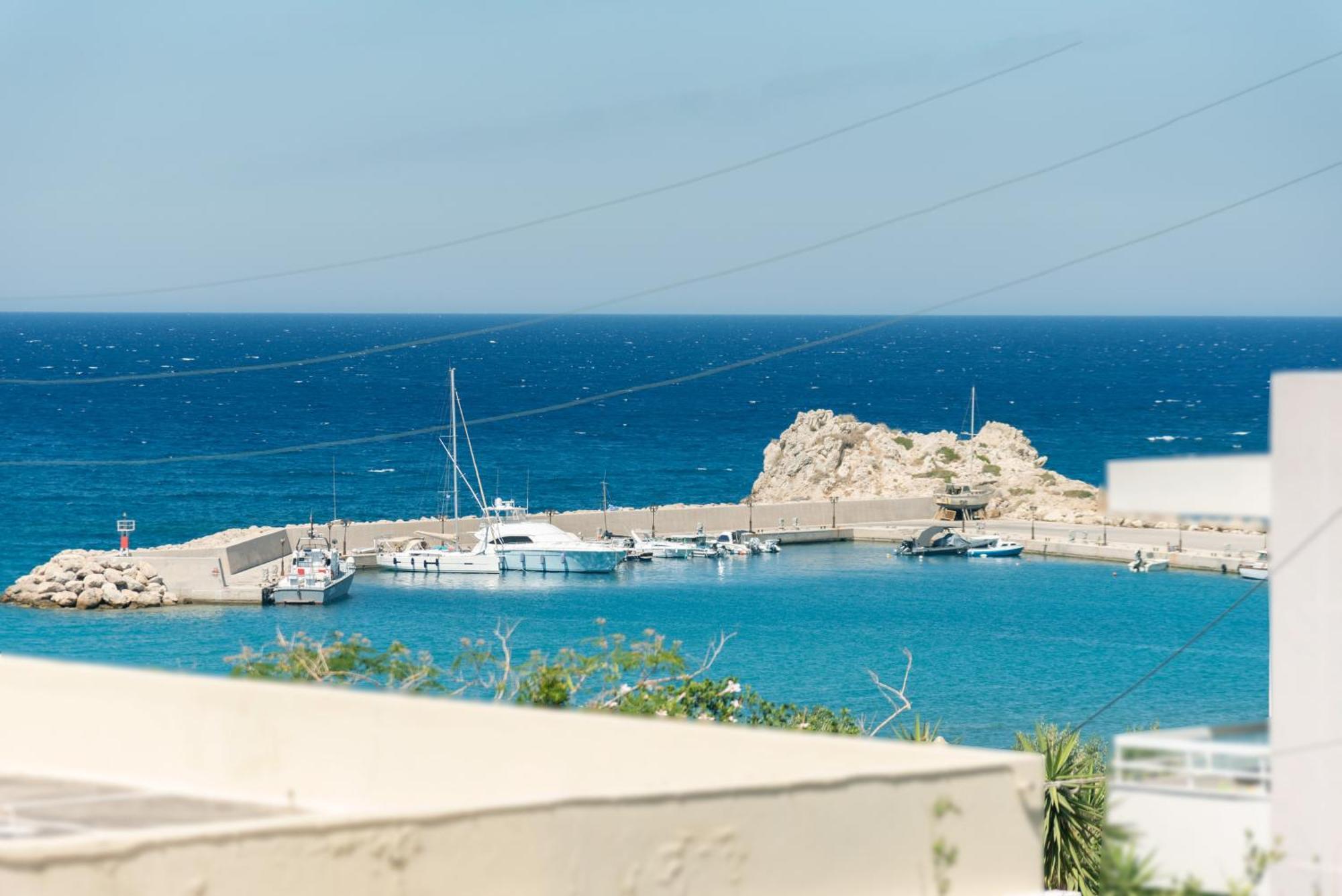 Hotel Astron Princess Karpathos Exterior photo