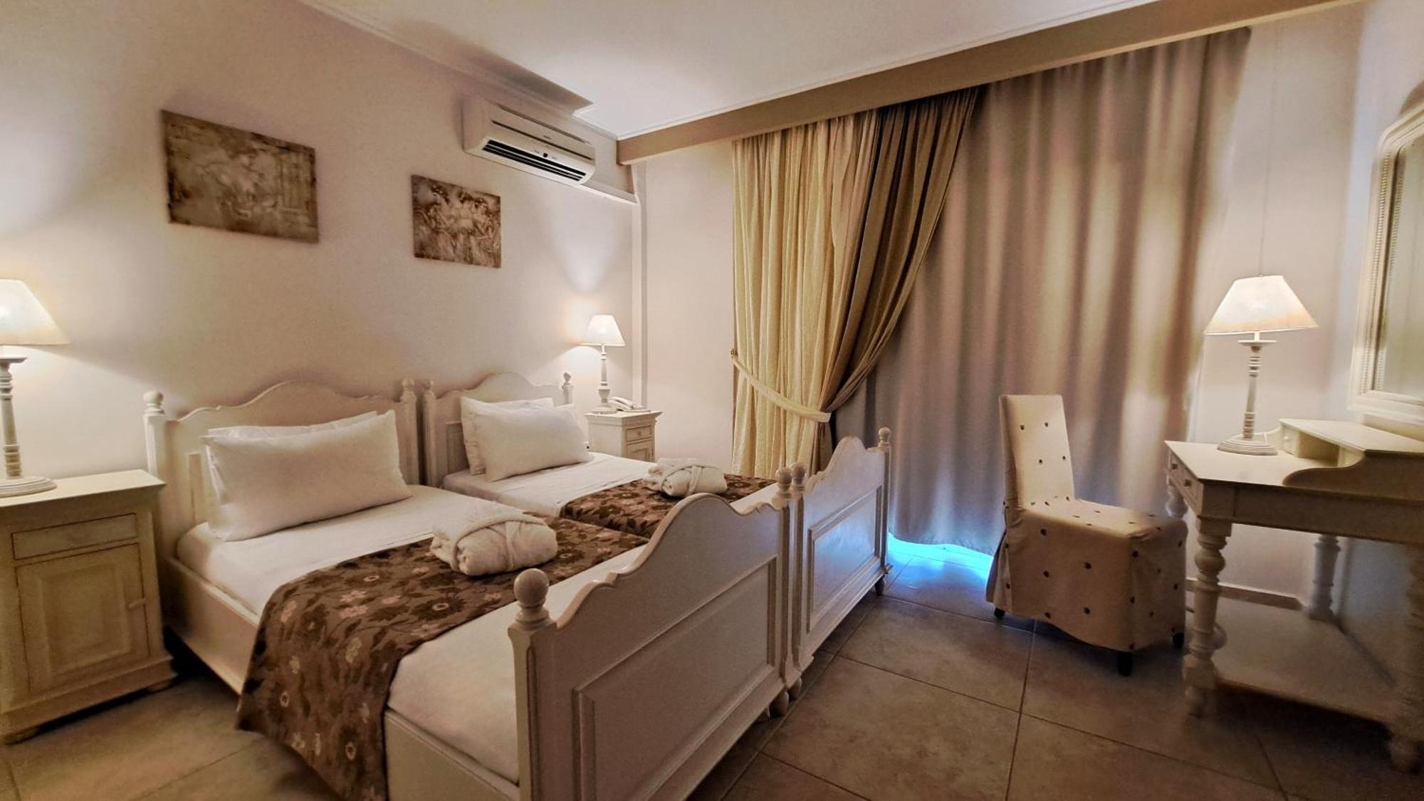 Hotel Astron Princess Karpathos Exterior photo