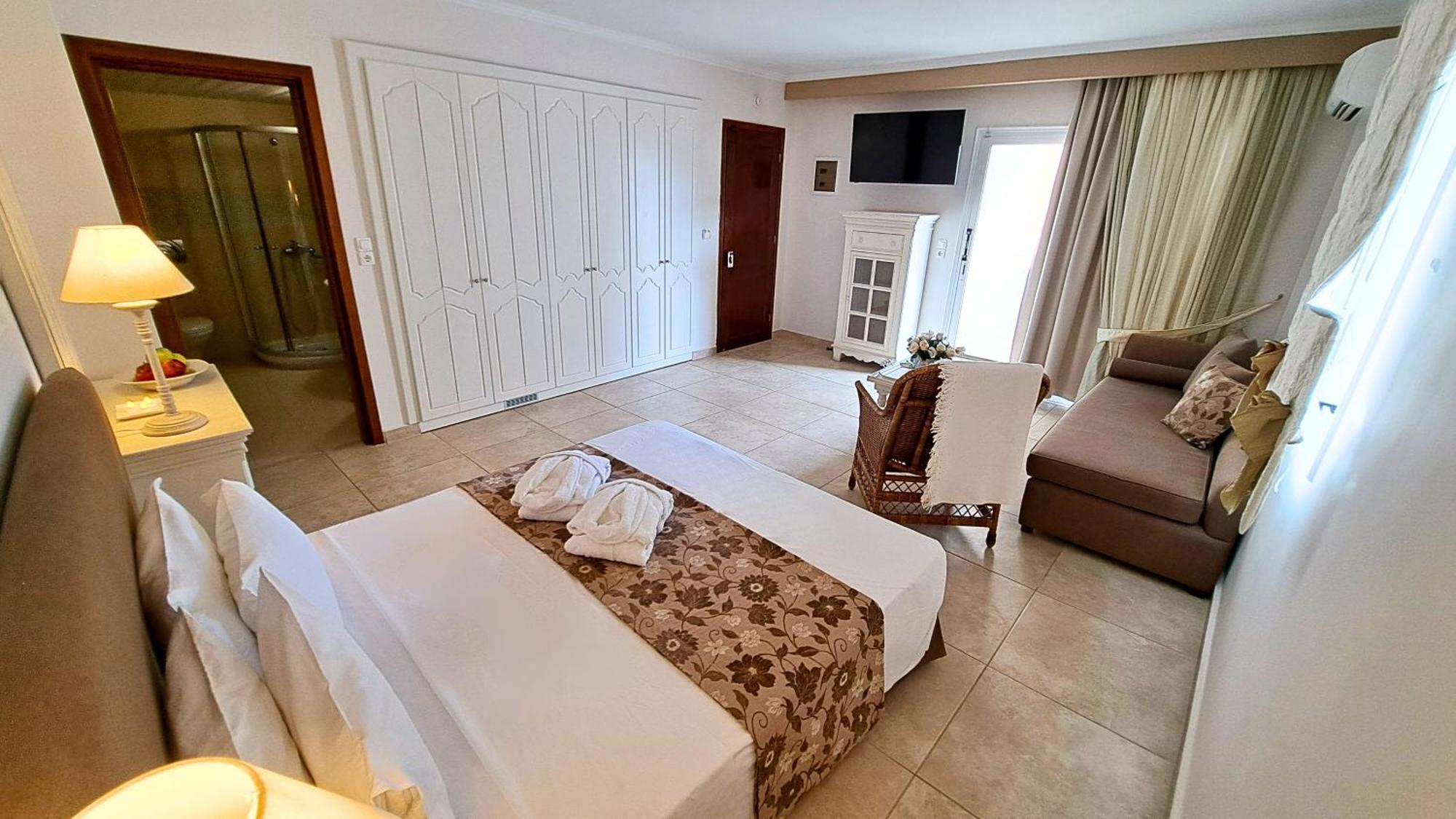 Hotel Astron Princess Karpathos Exterior photo
